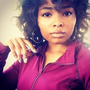 Meet your Posher, Mari